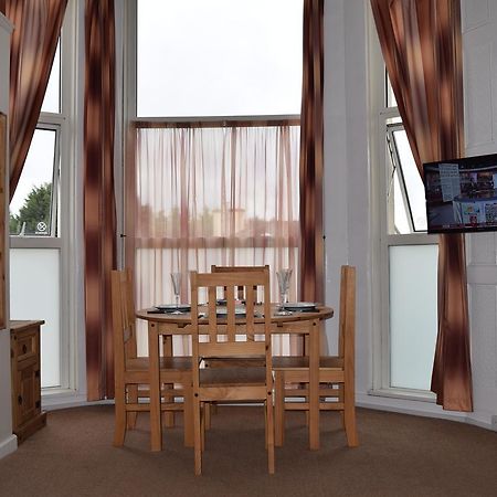 Tor Park Holiday Flatlets Torquay Buitenkant foto