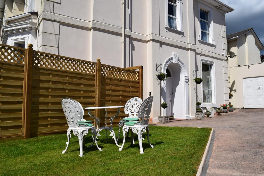 Tor Park Holiday Flatlets Torquay Buitenkant foto